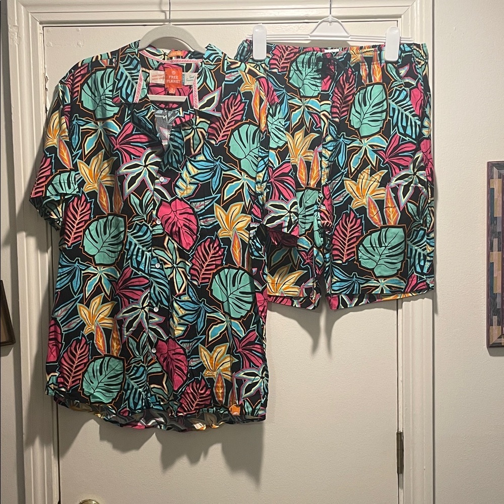 Free Planet Multicolor Tropical Leaf Short Set - Pink, Teal, Yellow, Blue